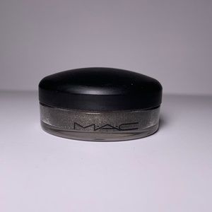 Black Ore Solar Bits Pigment MAC Cosmetics